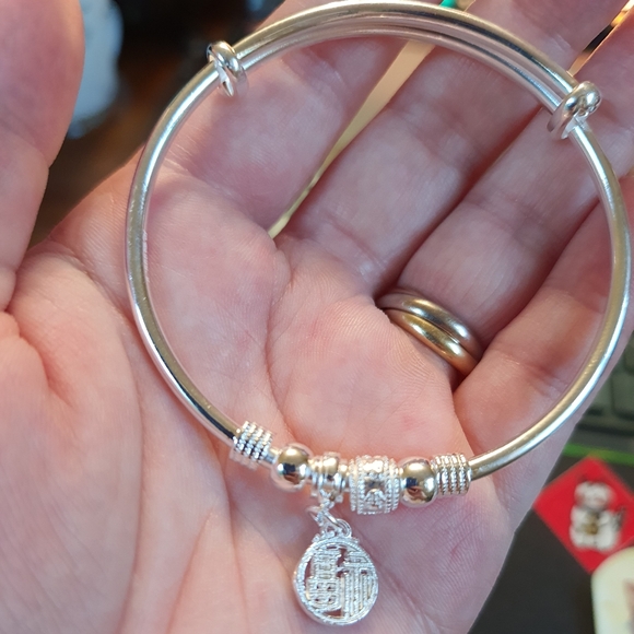 Solid 999 Sterling Silver Chinese Characteristic Fu (福)Bangle Bracelet - Picture 4 of 6